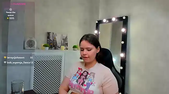 Snapshot of EricaElliott chatting on February 26, 7:20 am EricaElliott online show from February 26, 7:20 am