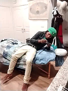 VelvetChocolate7 online show from October 1, 4:40 am