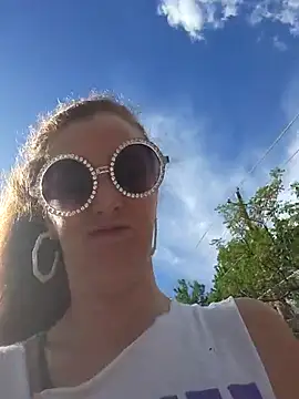 VelvetChocolate7 online show from March 11, 10:05 pm