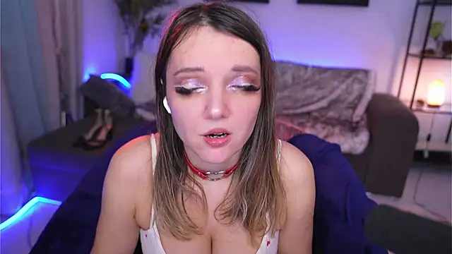 Magnetic Amy online show from January 13, 10:14 am