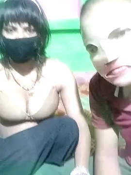 Coupleshow47 online show from March 22, 11:19 pm