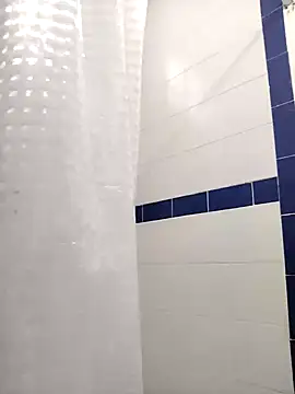 Mia WAll online show from January 22, 4:23 pm