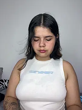 pretty angela1 online show from February 25, 2:36 am