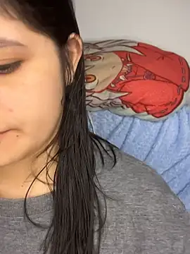 Snapshot of pretty_angela1 chatting on July 18, 7:56 am pretty angela1 online show from July 18, 7:56 am