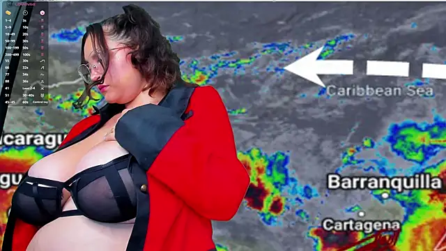 Snapshot of LunaPleasure chatting on November 16, 6:08 am LunaPleasure online show from November 16, 6:08 am