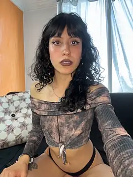 Snapshot of indira_k chatting on December 3, 8:40 pm indira k online show from December 3, 8:40 pm