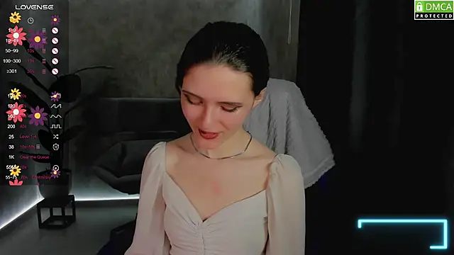 Snapshot of niki_cutes chatting on March 1, 7:19 am niki cutes online show from March 1, 7:19 am