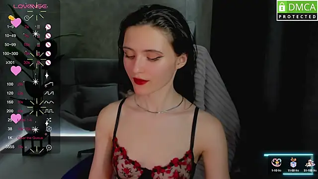 Snapshot of niki_cutes chatting on March 11, 1:45 pm niki cutes online show from March 11, 1:45 pm