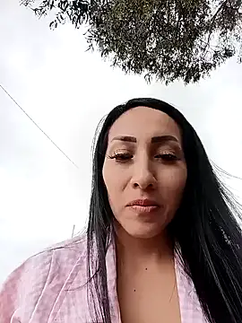 Snapshot of Isabellitasexi38 chatting on February 11, 7:05 pm Isabellitasexi38 online show from February 11, 7:05 pm