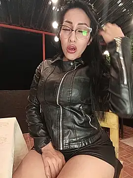 Snapshot of Isabellitasexi38 chatting on December 15, 12:26 am Isabellitasexi38 online show from December 15, 12:26 am