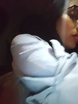 Isabellitasexi38 online show from March 1, 2:13 am