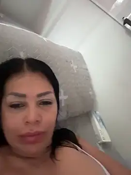 KarolRubi1 online show from June 14, 2:30 pm