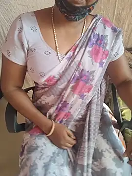 Snapshot of Tamil_roja69 chatting on June 28, 2:39 am Tamil roja69 online show from June 28, 2:39 am