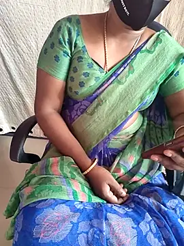 Snapshot of Tamil_roja69 chatting on July 26, 4:53 am Tamil roja69 online show from July 26, 4:53 am