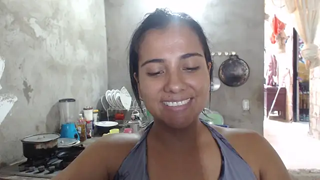 Coral0403 online show from June 5, 6:13 pm