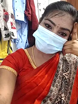 Snapshot of meena_27 chatting on February 27, 4:43 pm meena 27 online show from February 27, 4:43 pm