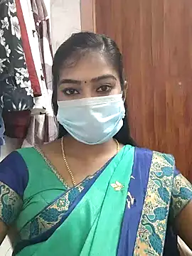 Snapshot of meena_27 chatting on March 5, 4:24 pm meena 27 online show from March 5, 4:24 pm