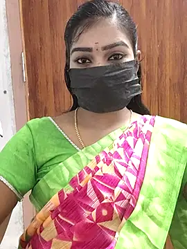 Snapshot of meena_27 chatting on March 19, 4:45 pm meena 27 online show from March 19, 4:45 pm