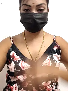 Snapshot of meena_27 chatting on September 16, 5:58 pm meena 27 online show from September 16, 5:58 pm