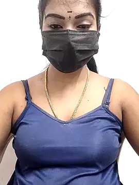 Snapshot of meena_27 chatting on November 4, 7:13 pm meena 27 online show from November 4, 7:13 pm