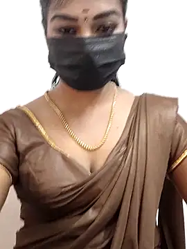 Snapshot of meena_27 chatting on November 11, 7:19 am meena 27 online show from November 11, 7:19 am