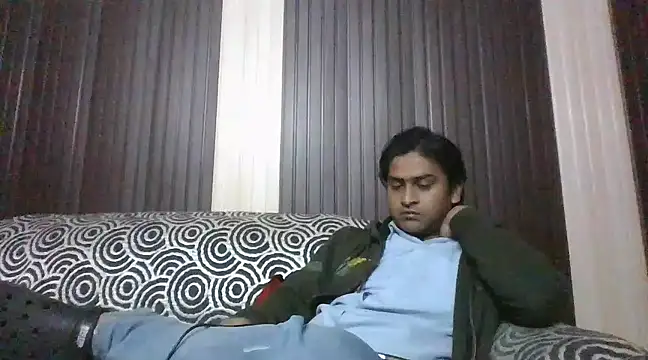 indihotguy online show from February 7, 2:26 pm