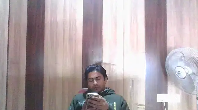 indihotguy online show from February 9, 10:20 am