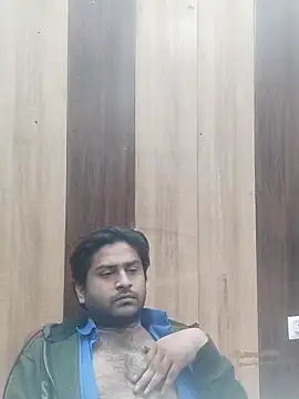 indihotguy online show from February 17, 10:40 am