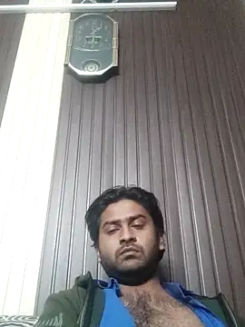 indihotguy online show from February 17, 5:43 pm