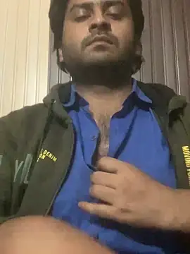 indihotguy online show from February 18, 6:37 pm