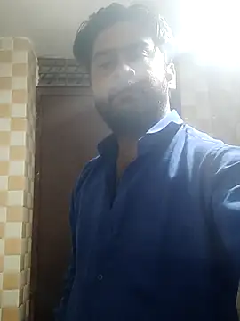 indihotguy online show from March 5, 8:32 pm