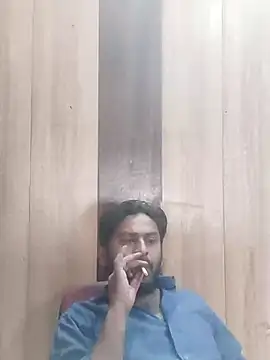 indihotguy online show from March 12, 9:34 am