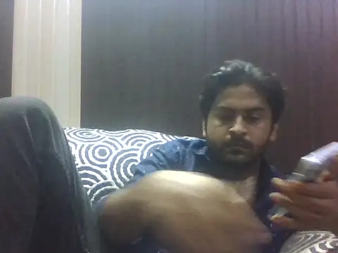 indihotguy online show from September 17, 3:03 pm