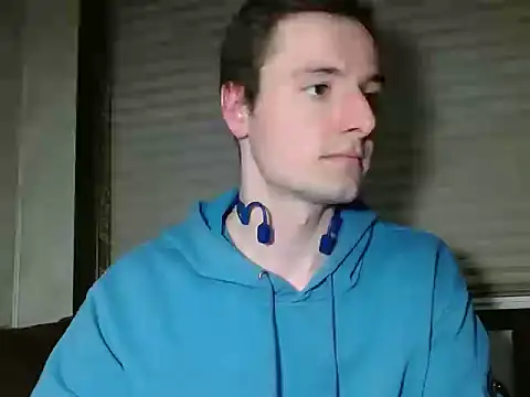 feelingverynaughty online show from March 17, 1:54 am