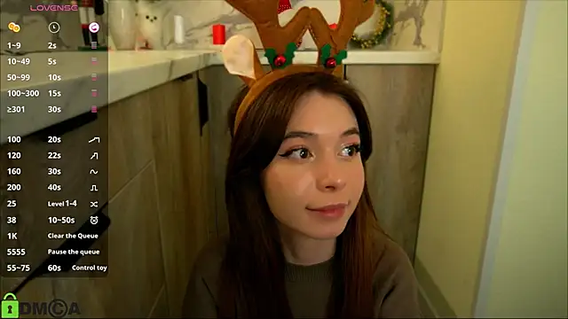 Snapshot of LittleOriana chatting on December 26, 7:38 pm LittleOriana online show from December 26, 7:38 pm