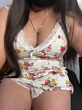 tanvihot2 online show from June 18, 4:33 pm