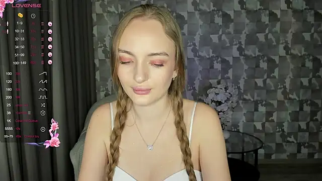 Snapshot of A_delina chatting on February 4, 3:04 pm A delina online show from February 4, 3:04 pm