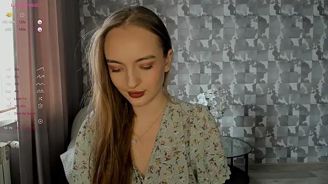 Snapshot of A_delina chatting on February 18, 11:44 am A delina online show from February 18, 11:44 am