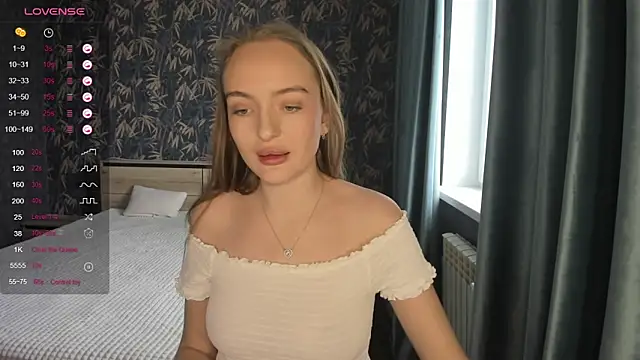 Snapshot of A_delina chatting on March 4, 10:02 am A delina online show from March 4, 10:02 am