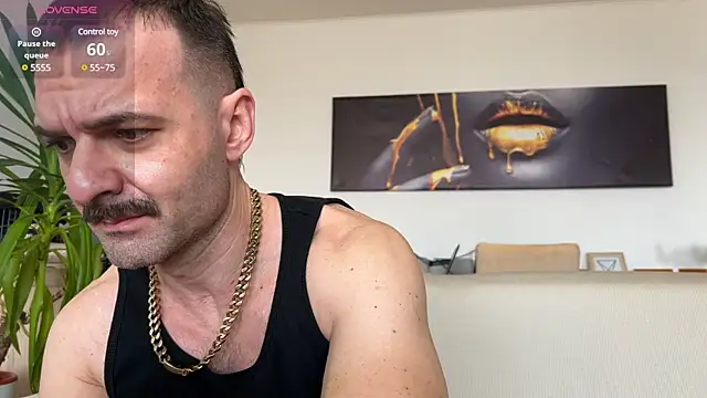 Snapshot of Asmodeuss666 chatting on February 14, 7:17 am Asmodeuss666 online show from February 14, 7:17 am