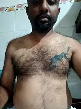 carria homes online show from November 13, 7:02 pm