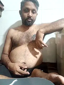 carria homes online show from December 19, 7:43 pm