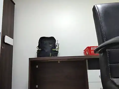 Snapshot of johnchannel6969 chatting on January 27, 5:58 pm johnchannel6969 online show from January 27, 5:58 pm