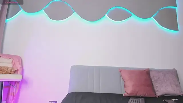 newbarbiedolly online show from November 9, 8:07 pm