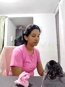 Snapshot of emmariders2 chatting on January 21, 10:19 am emmariders2 online show from January 21, 10:19 am