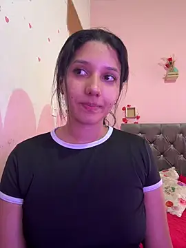 Snapshot of emmariders2 chatting on November 10, 1:43 pm emmariders2 online show from November 10, 1:43 pm