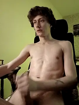 Snapshot of HalloMarcy chatting on December 14, 10:42 am HalloMarcy online show from December 14, 10:42 am