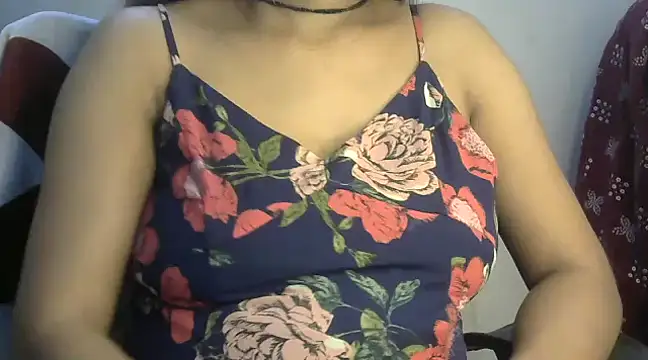 Naughty Nayra online show from February 10, 3:35 am