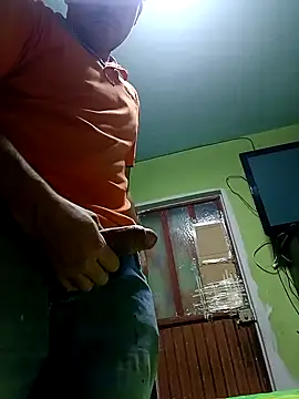 Snapshot of chinoxxx chatting on January 21, 12:46 am chinoxxx online show from January 21, 12:46 am