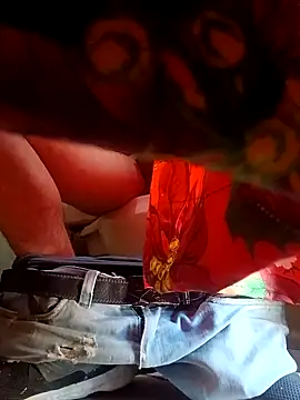 Snapshot of chinoxxx chatting on March 9, 9:03 pm chinoxxx online show from March 9, 9:03 pm